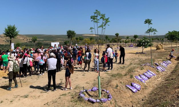 Inaugurada la Senda del Recuerdo de la Vía Verde del Guadalimar, un homenaje a las personas fallecidas a causa de la pandemia de la Covid-19