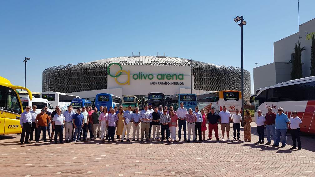La marca “Jaén, paraíso interior” se promocionará a través de 260 autobuses por el territorio nacional e internacional