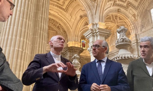 El delegado del Gobierno asegura que la Junta “apuntala” la candidatura de la Catedral de Jaén