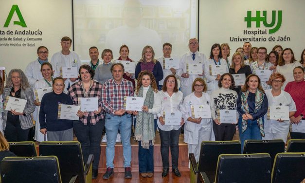 El Hospital de Jaén acoge la entrega de los certificados a cinco Escuelas de Pacientes