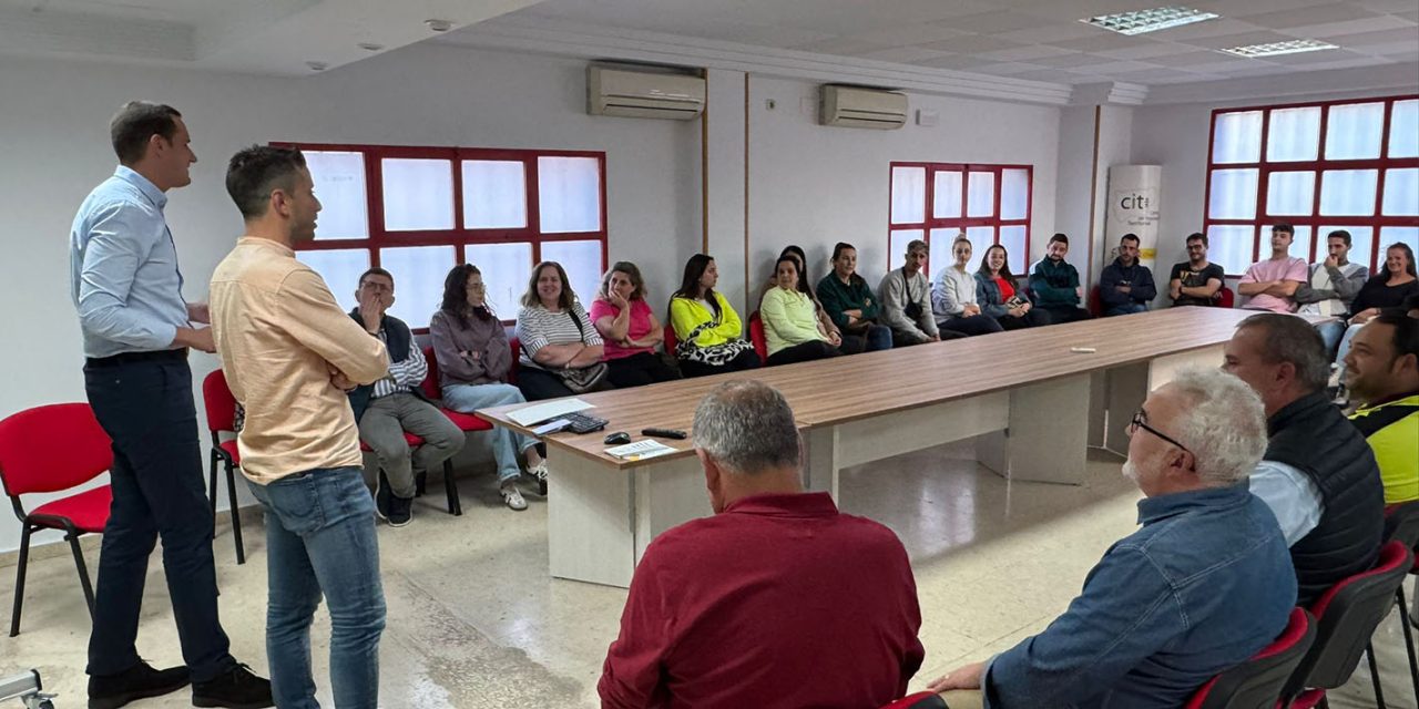 Diputación presenta una línea de ayudas para que personas jóvenes puedan adquirir una vivienda en la Sierra de Segura
